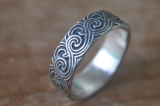 Men's Oxidised Silver Wave Wedding Band