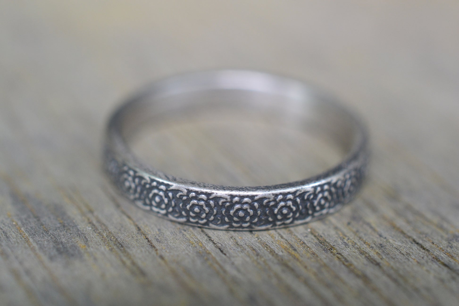 Dainty Oxidised Silver Chrysanthemum Ring