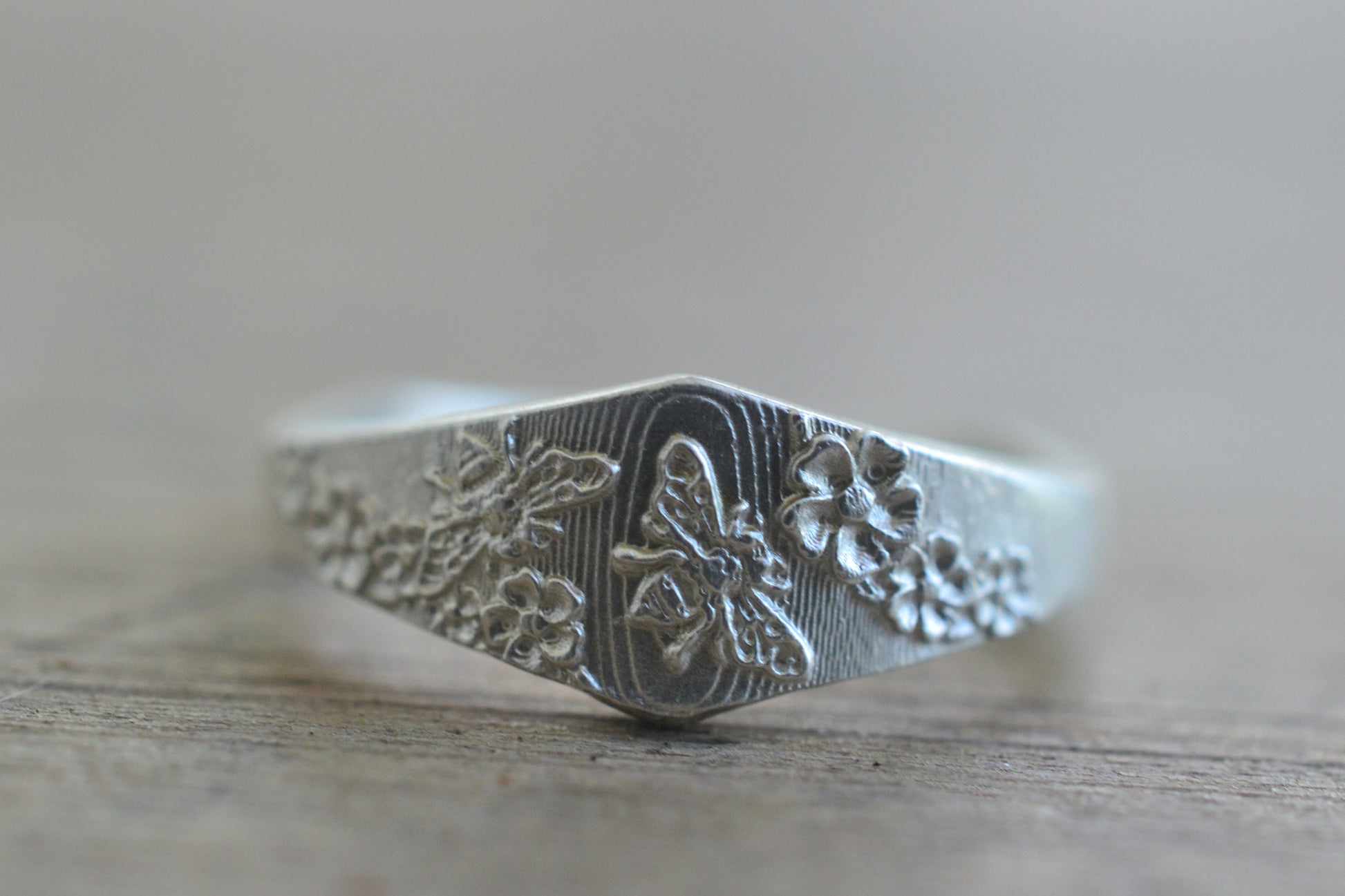 Silver Flower & Bee Signet Ring for Women