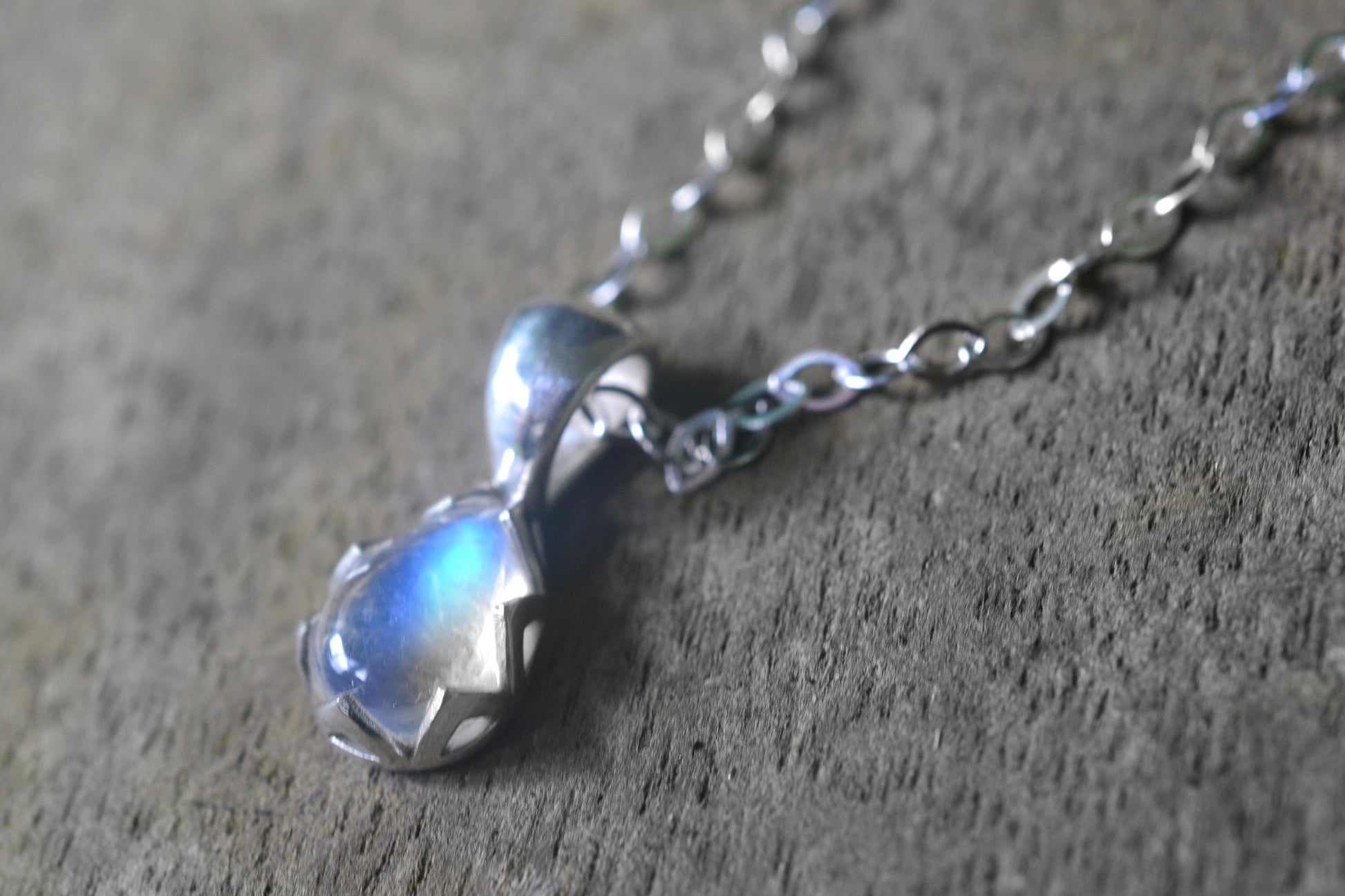 dainty rainbow moonstone necklace in silver