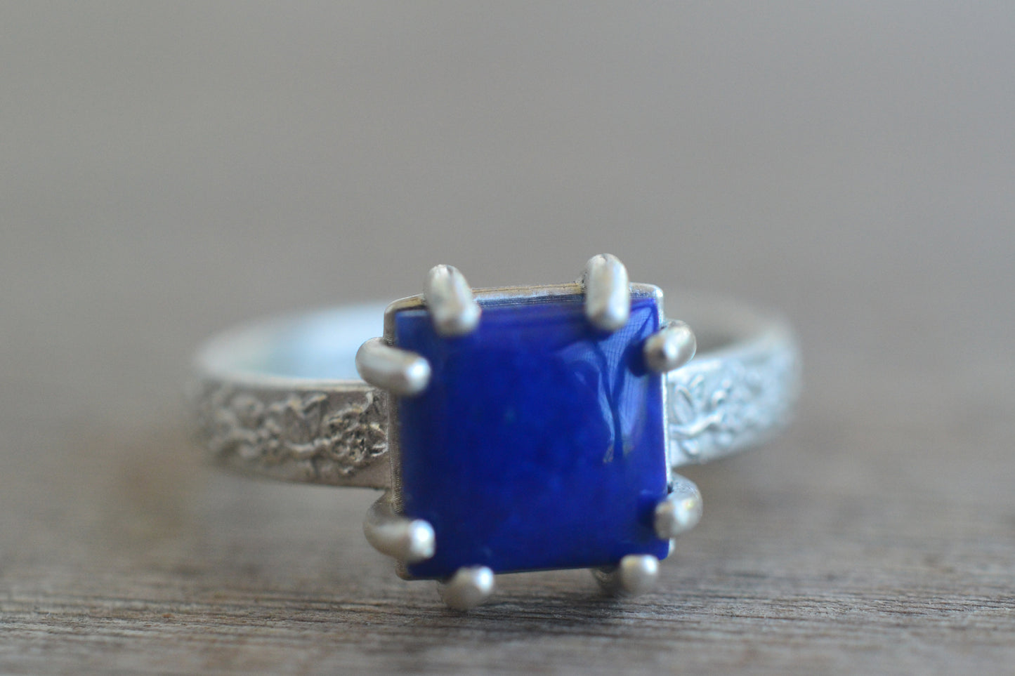Prong Set Lapis Lazuli Statement Ring in Floral Silver