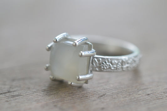 White Moonstone Ring With Rosebush Pattern