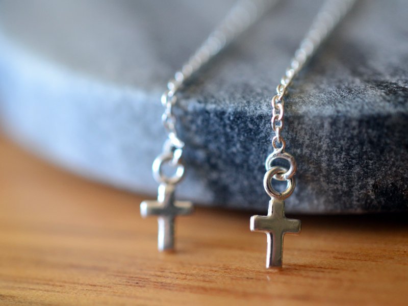 Lightweight Minimalist Earring Threaders With Silver Cross Charms