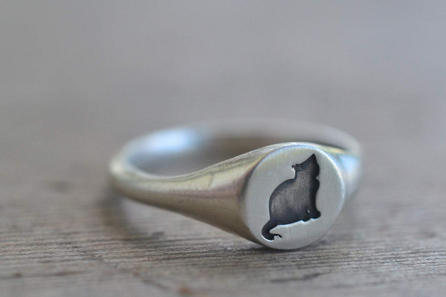 925 Sterling Silver Cat Signet Ring