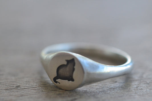 Sterling Silver Cat Silhouette Signet Ring