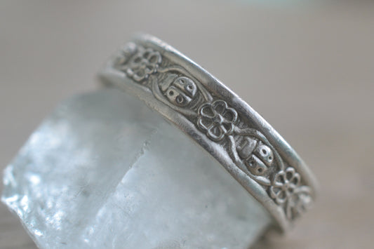 Ladybird Band With Bevelled Edges in Sterling