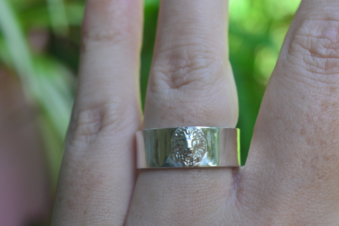 Mans Sterling Silver Wedding Band With Lion