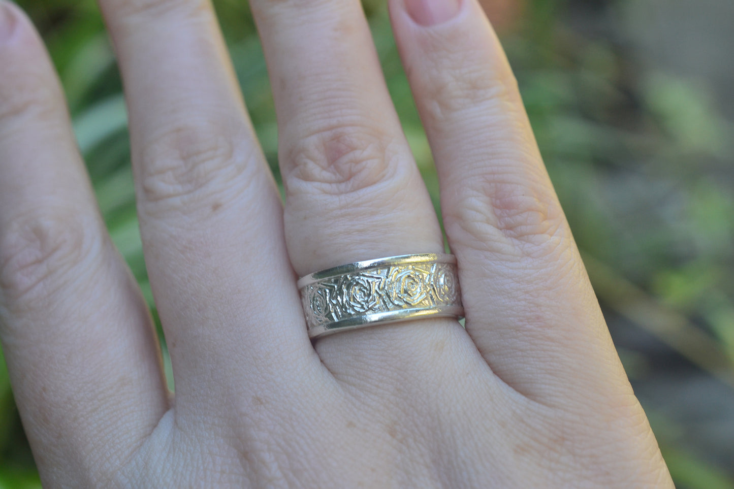 Sterling Silver Garden Rose Ring With Bevelled Edges