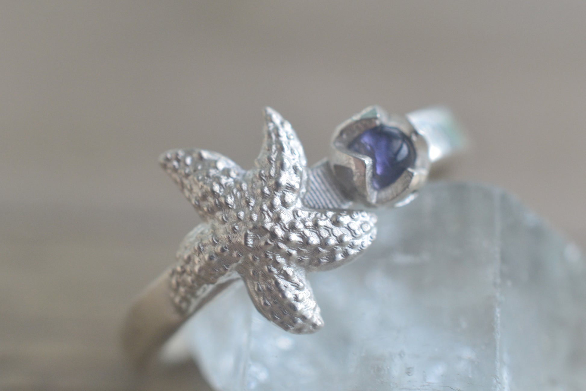 Natural Iolite Ring With Starfish in 925 Silver