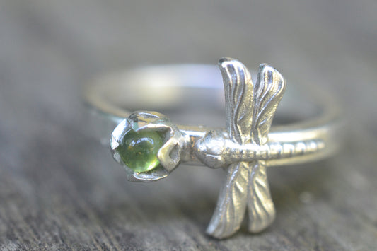Silver Dragonfly Ring with Green Crystal