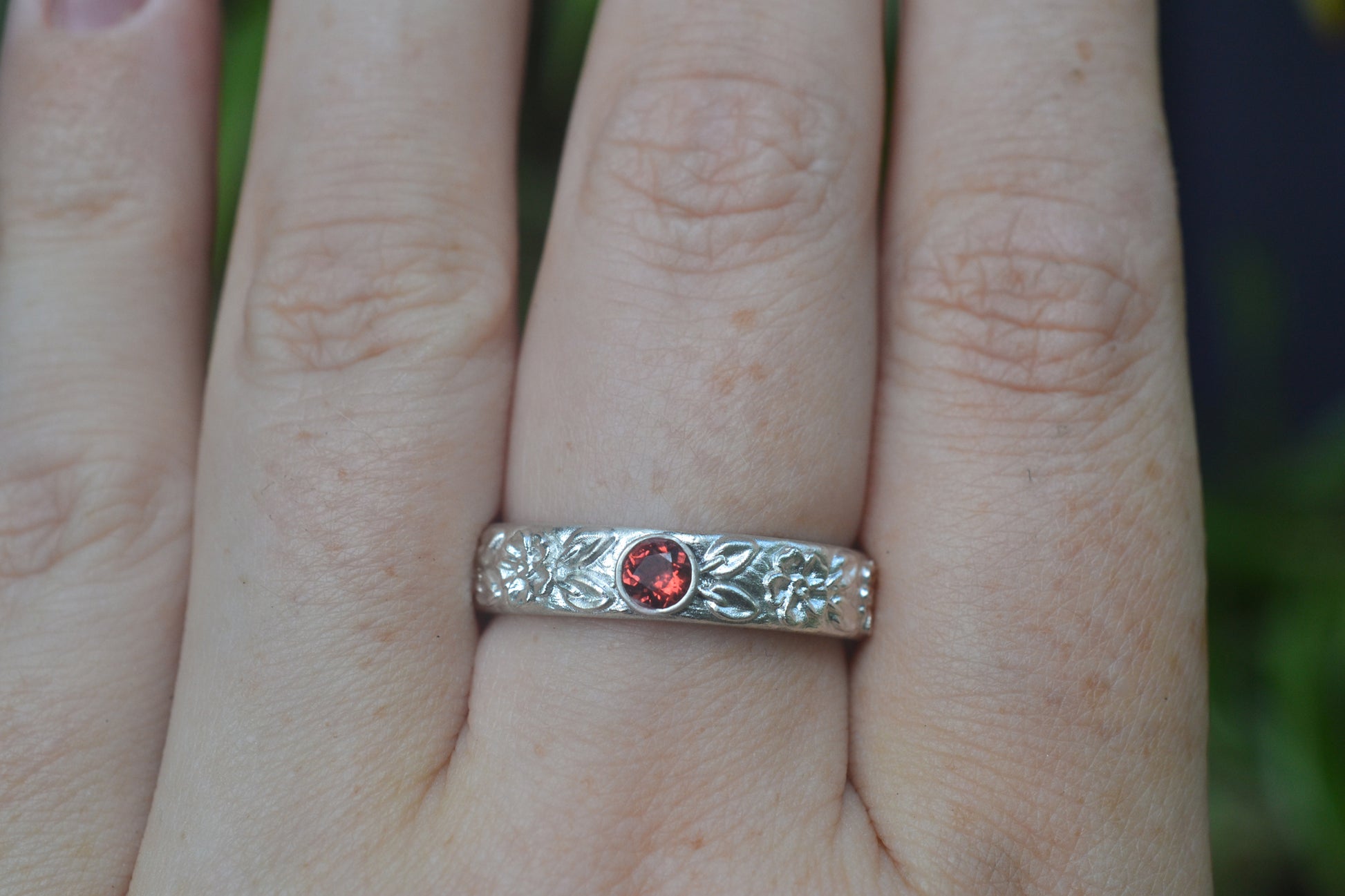 Carved Rose Wedding Band With Red Crystal